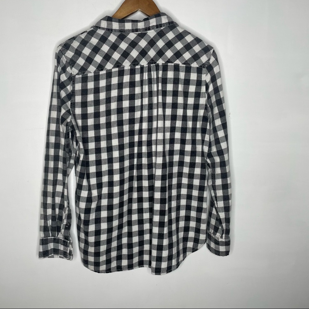 🍋Vanilla Star Black and white plaid flannel button up shirt Size Large - Picture 8 of 9